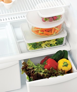 Αποθηκεύοντας λαχανικά στο ψυγείο: Πώς θα διατηρήσουν τη φρεσκάδα τους