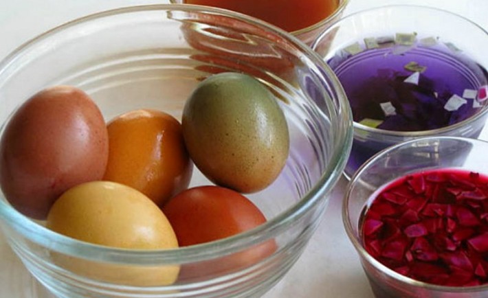 Αβγά πασχαλινά βαμμένα με φυσικές βαφές Πώς να βάψω αβγά με κρεμμύδι