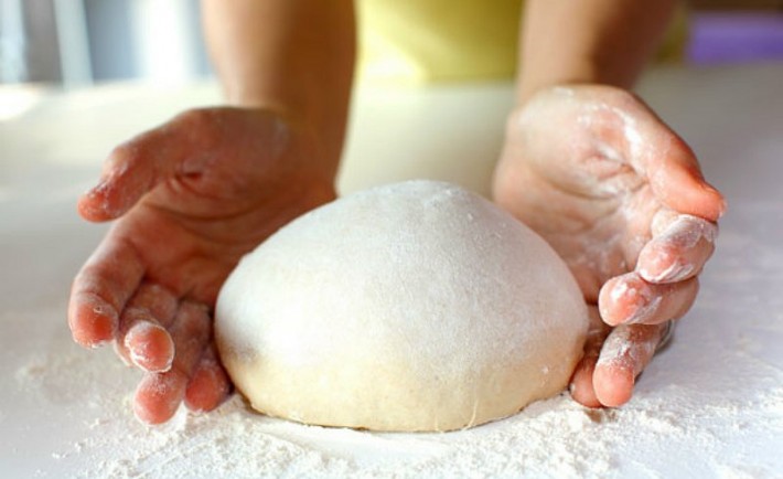Πώς να φτιάξετε σπιτικό ψωμί